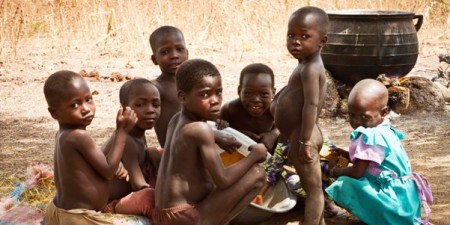 Extrême pauvreté : 3,4 milliards d’individus à travers le monde restent confrontés à de grandes difficultés pour satisfaire leurs besoins élémentaires