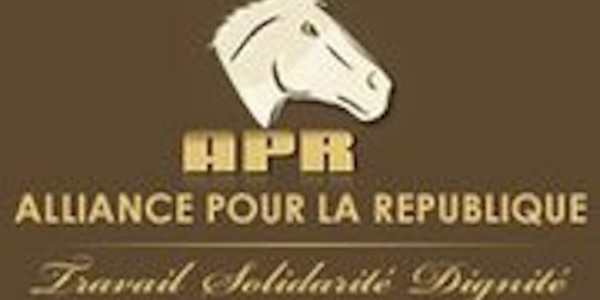 APR Bataille rangée entre militants pour…un accueil chaleureux à Macky dans la banlieue