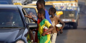 Une dame tente d’enlever un talibé, rate son coup et échappe de peu à un lynchage