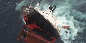 Naufrage du navire russe Oleg Naydenov : La réaction de Greenpeace Afrique