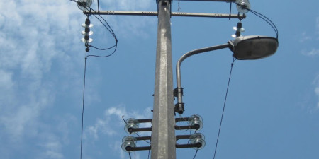 Vol sans état d’âme : Des brigands insoucieux dépouillent 11 postes de la  Senelec