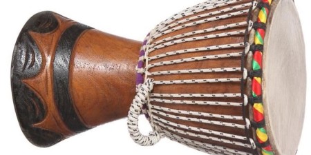 Le Djembé, un instrument culturel africain vieux de plus de 700 ans