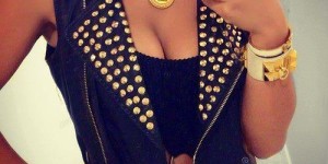 La jeune ‘’Fashion Girl’’ et sa mésaventure avec le ‘’Car Rapide’’