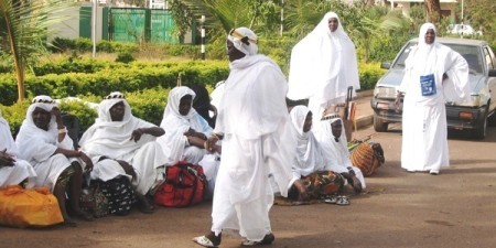 Escroquerie au préjudice de candidats au pèlerinage à la Mecque :  L’Imam encaisse 200 millions et se fait la malle