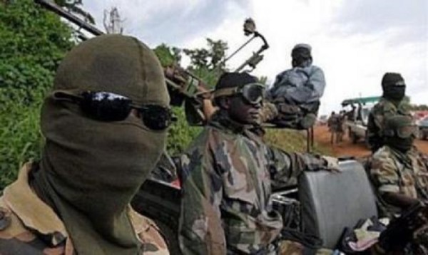 Braquage à Keur Momar Sarr : comment  une bande armée a emporté un coffre-fort, ligoté des travailleurs dans une boulangerie à Gande…