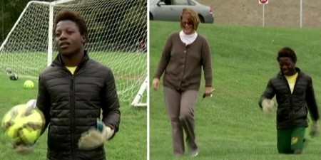 Sport/Insolite : Emmanuel, un gardien de but sans jambes qui galvanise toute une équipe