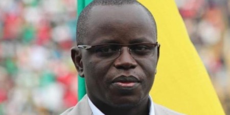 Lutte/Tournoi, le ministre Matar Bâ vraiment très, très en retard, des huées pour le commissaire de la CEDEAO