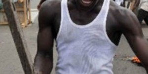 Scooters, drogue et aveux des suspects à Diamaguène Sicap Mbao : six individus arrêtés après une agression violente à Poste Thiaroye