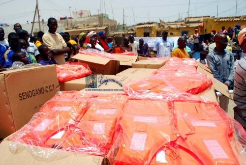 Pour la sécurité des pêcheurs en mer  L’arrivée de 20 000 gilets de sauvetage annoncée par le ministre de la pêche