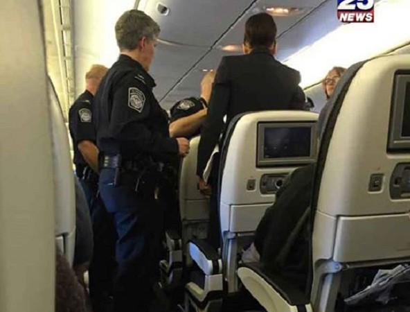 Insolite et dangereux : Une femme ivre-morte essaie d’ouvrir une porte d’un avion en plein vol