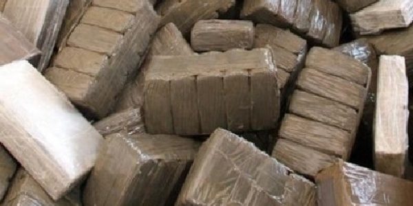 Lutte contre le trafic international de drogues : La Brigade commerciale des Douanes de Karang met la main sur 03,5 Kg de haschich