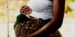 Ghana : une nouvelle tendance jugée dangereuse, prendre des pilules dès la grossesse, pour espérer avoir un bébé de teint clair