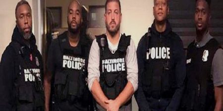 États-Unis : le comportement très choquant des ripoux des forces de l’ordre de Baltimore