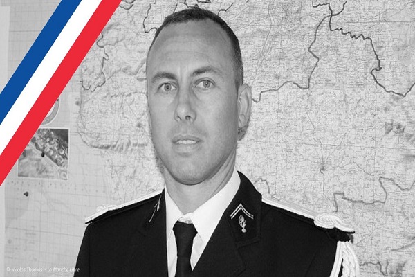 Gendarme offrant sa vie pour sauver des vies : la France va rendre un «hommage national» à Arnaud Beltrame, «tombé en héros»