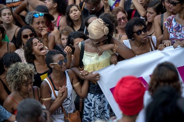 Brésil : grande émotion après l’assassinat de Marielle Franco, très engagée contre le racisme et les violences policières