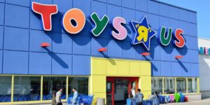 New-York : Charles P. Lazarus,  le fondateur de la chaine de magasins Toys R Us, mort quelques jours après l’annonce de sa fermeture