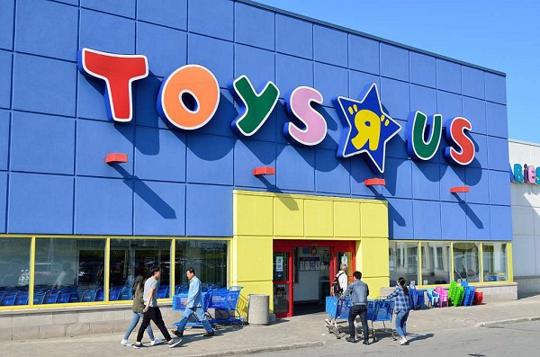New-York : Charles P. Lazarus,  le fondateur de la chaine de magasins Toys R Us, mort quelques jours après l’annonce de sa fermeture