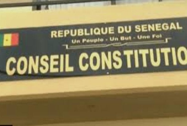 Ismaël Madior Fall : un Constitutionnaliste qui ignore la loi n°2016-23 relative au Conseil Constitutionnel