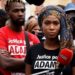 Deux ans après avoir été tué : sa sœur Assa Traoré écrit à Emmanuel Macron : « La mort de mon frère mérite des réponses »