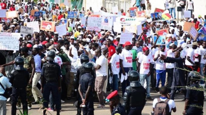 Marche de l’opposition :  satisfaits de la mobilisation, les leaders ont exprimé colère face au peuple