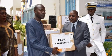 Sécurité en mer : Acquisition de 40 kits de géolocalisation pour les pêcheurs artisanaux