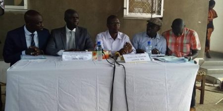 RTS : L’intersyndicale dénonce la gestion de Racine Talla