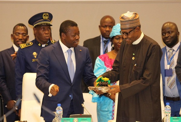 CEDEAO : Muhammadu Buhari succède à Faure Essozimna Gnassingbé à la tête de la Conférence des chefs d’Etat et de gouvernement