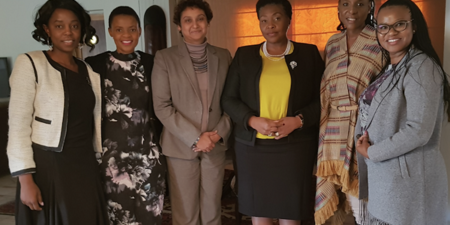 Lutte contre la tuberculose et la malnutrition : Yvonne Chaka Chaka nommée ambassadrice de bonne volonté de l’Agence du NEPAD