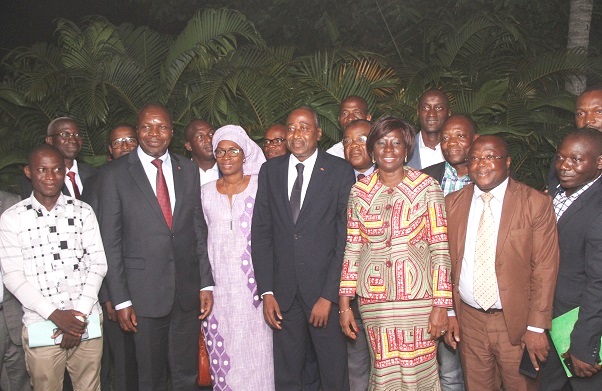 Côte d’Ivoire: le RHDP se fortifie, 26 élus locaux indépendants rejoignent la coalition