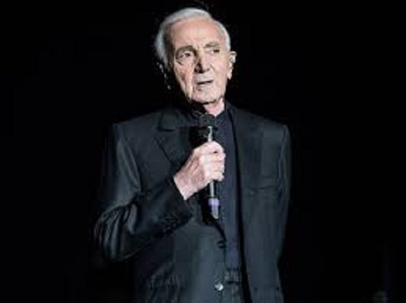 Musique : la France perd une de ses grandes figures, Charles Aznavour est mort à l’âge 94 ans