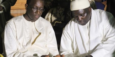 Election Présidentielle 2019 : Amadou Ba en visite chez  Doudou Hann, chef des délégués de quartier de Cambérène et au domicile du Khalife