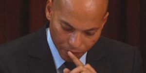 Tensions Politiques Au Sénégal :Le silence troublant de Karim Wade