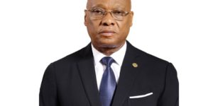 Changement communautaire : Jean-Claude Brou quitte la Cedeao pour le poste de gouverneur de la Bceao à Dakar