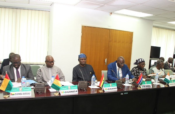 Concertations à Abuja : la Commission de la CEDEAO rencontre des représentants permanents pour la paix, la sécurité, le commerce et d’autres questions d’intégration