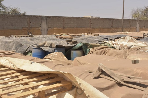 DES FÛTS EN ÉTAT DE POURRISSEMENT AVANCÉ À SENCHIM :  500 tonnes de déchets toxiques risquent de créer une catastrophe à Dakar