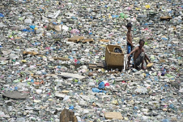 Mettre fin à la pollution plastique,  éliminer les décharges à ciel ouvert, brûler les déchets : ces engagements des ministres africains de l’environnement