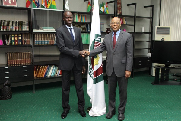 CEDEAO : le Président de la Commission, Jean-Claude Kassi Brou, accrédite Babacar Matar Ndiaye, ainsi que  deux autres ambassadeurs