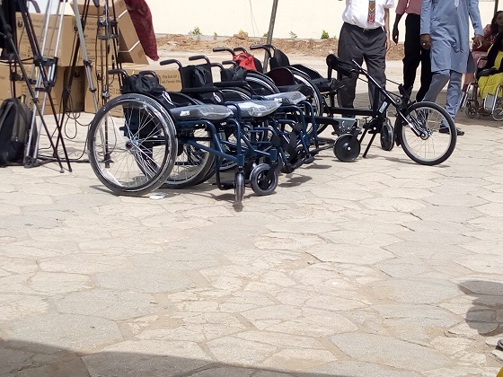RÉADAPTATION DES PERSONNES À MOBILITÉ RÉDUITE :  540 fauteuils roulants remis aux handicapés