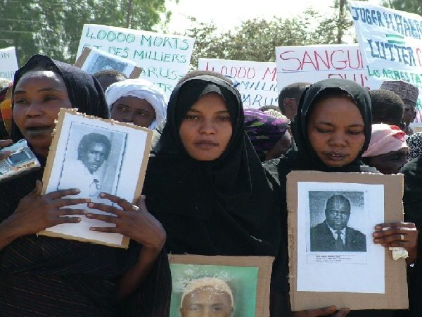 Réponse des Victimes de Hissein Habré : Oui à la vaccination, non à la sortie de prison de Habré, condamné pour crimes contre l’humanité !