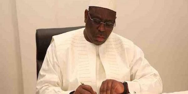 Réintroduction du poste de premier ministre : Macky Sall entre errements et amateurisme- Seybani Sougou