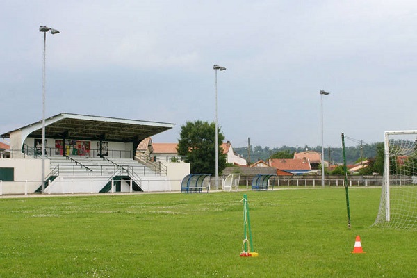 Saint-Louis : un électricien chute mortellement en tentant de réparer un projecteur du stade Mawade Wade