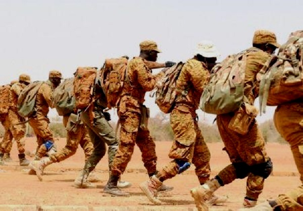 Assaut contre deux bases terroristes au Burkina Faso: 47 terroristes, 2 gendarmes tués et 3 soldats blessés