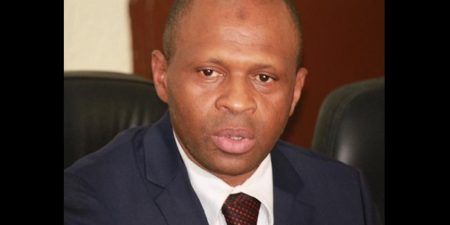 En déphasage avec Alpha Condé : la courageuse démission du ministre guinéen de l’Enseignement supérieur