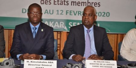 Lutte contre le blanchiment de capitaux et financement du terrorisme : Les barreaux des Etats membres formés à la conformité