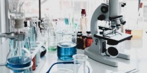 Nouvelle découverte scientifique contre les épidémies : bientôt un antivirus miracle à base de sucre ?