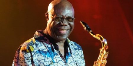 Nécrologie: le musicien et chanteur camerounais Manu Dibango emporté par le Coronavirus