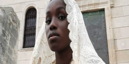 L’Italie de plus en plus raciste. Une sénégalaise, femme mannequin, insultée de manière barbare sur les réseaux sociaux en Sardaigne