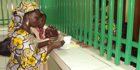 MICROFINANCE DANS L’UNION MONETAIRE OUEST-AFRICAINE : 16 institutions  sous administration provisoire