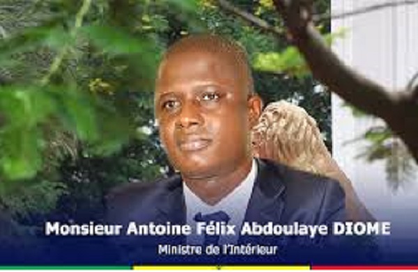 Police Nationale sénégalaise: le Ministre de l’Intérieur, Antoine Félix Diome, chamboule tout