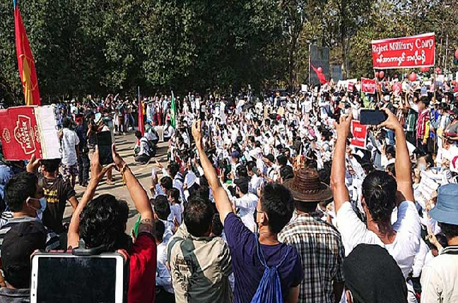 Droits des travailleurs : L’OIT appelle le Myanmar à respecter la liberté d’association et à rétablir l’ordre démocratique